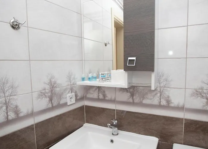 Karacan Park - Airport 3*