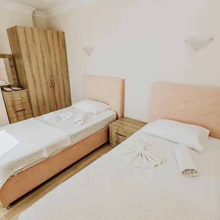 호텔 Karacan Park - Airport 3*