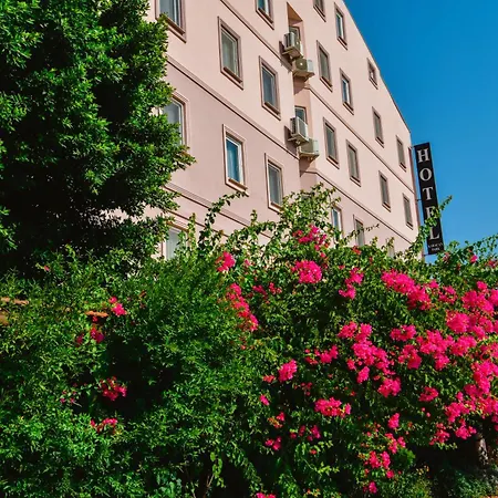 Karacan Park - Airport Отель