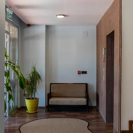 Hotel Karacan - Airport 3*