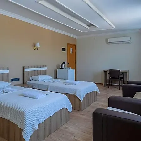 Karacan - Airport Hotel 3*
