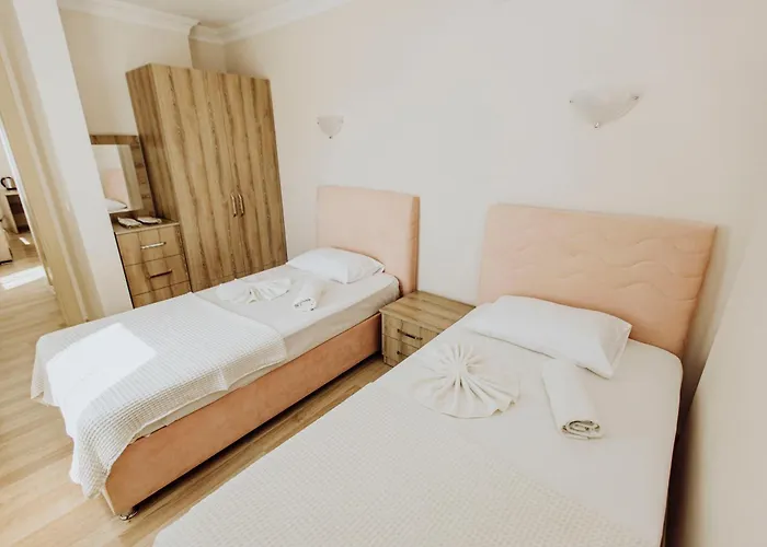 Otel Karacan Park - Airport 3*