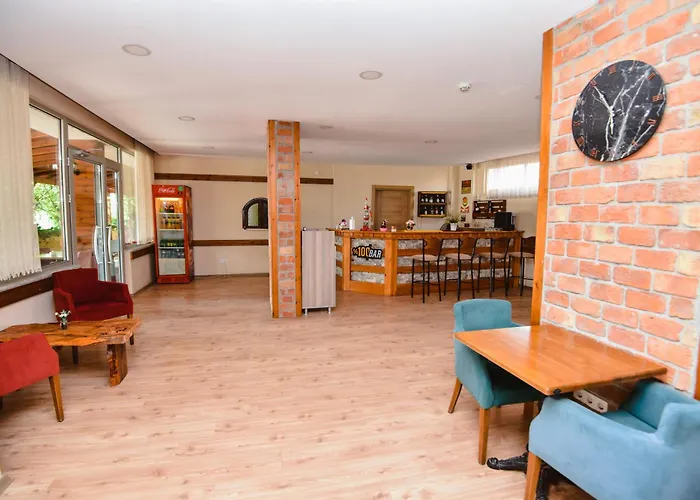 Karacan Park - Airport Otel 3*