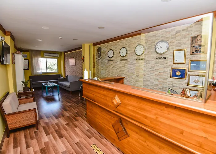 Karacan Park - Airport Отель Даламан