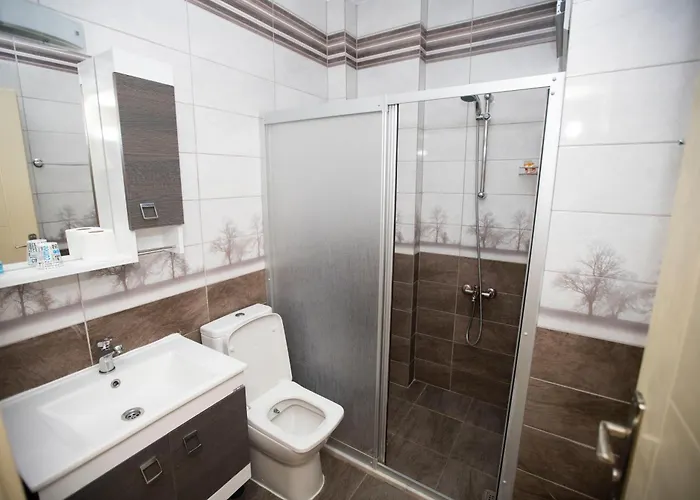 Karacan Park - Airport 3*